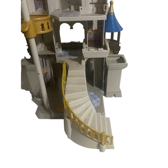 Disney World Cinderella Castle Playset Fireworks Sounds Parks FREE SHIPPING - Picture 14 of 16